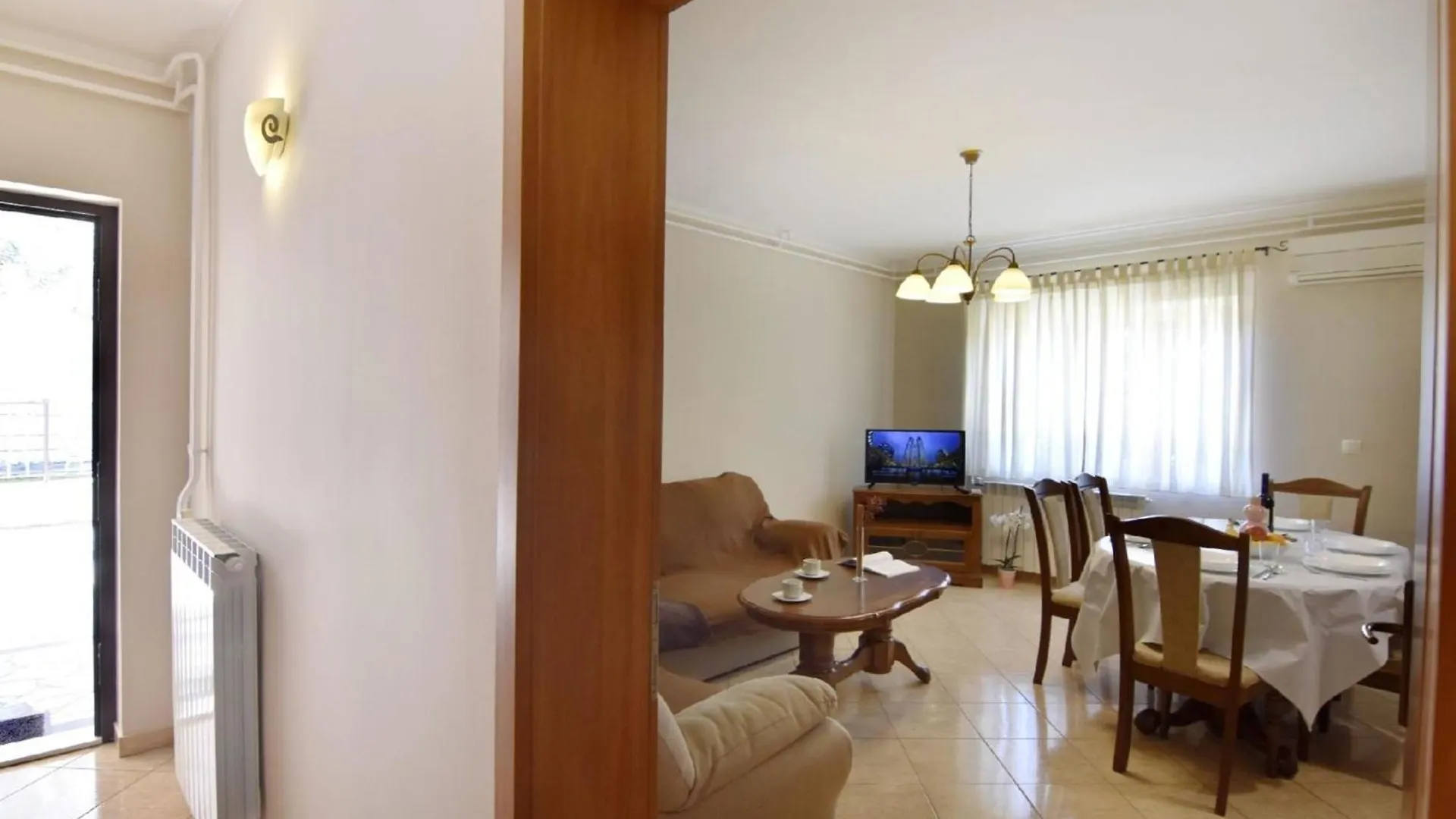Daire Wunderschoene Ferienwohnung In Umag Mit Schoener Terrasse