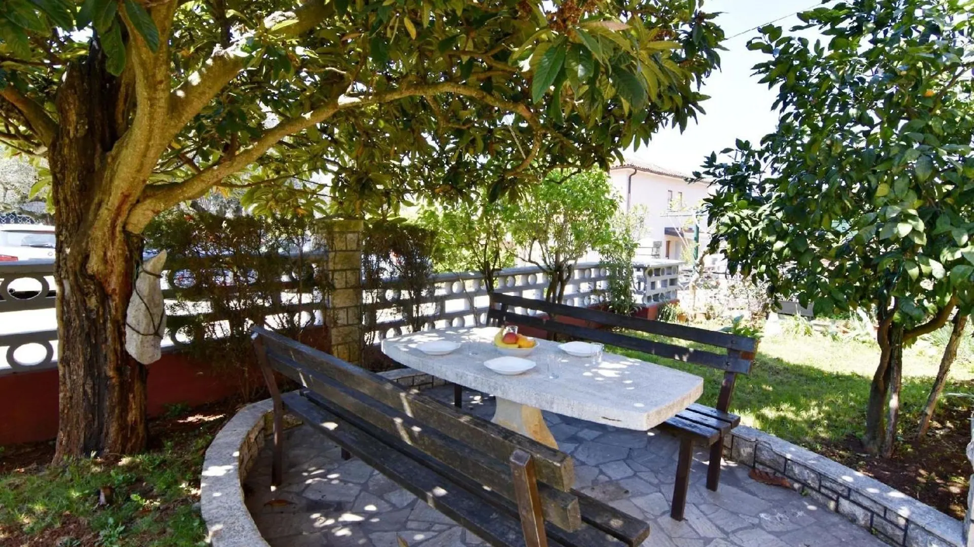 Daire Wunderschoene Ferienwohnung In Umag Mit Schoener Terrasse